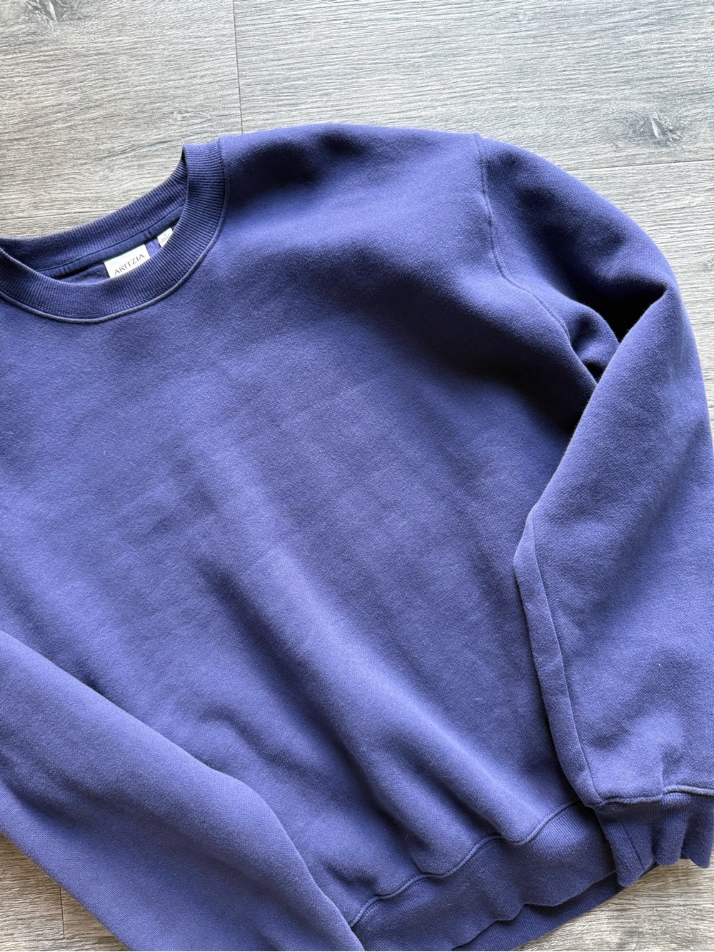 ARITZIA CREWNECK - Picture 3 of 4
